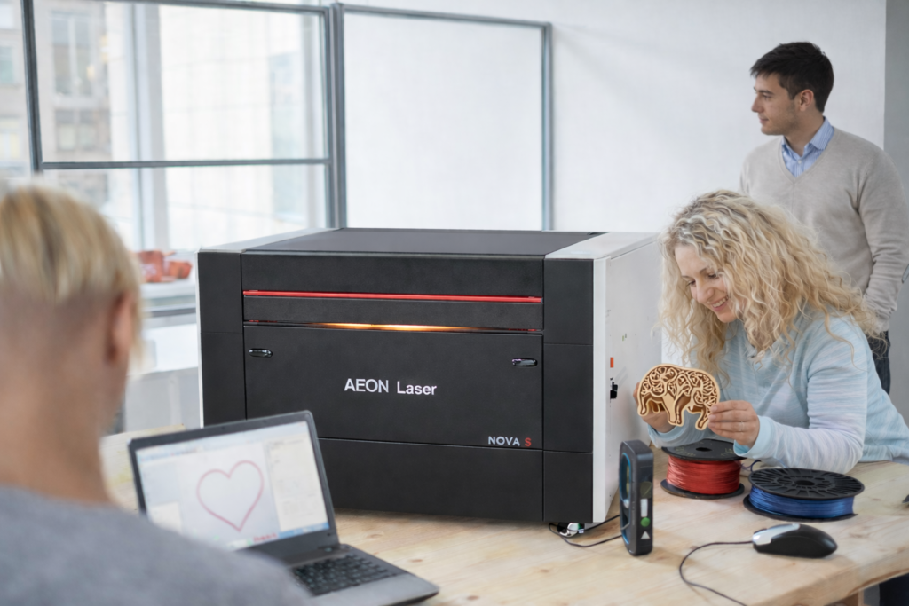 Máquinas-láser-en-Fablabs-con-Framun