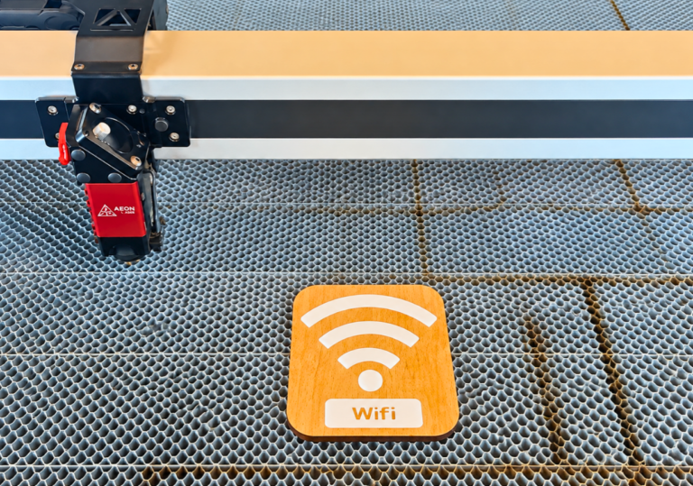 elementos-personalizados-para-hoteles-y-restaurantes-con-tecnologia laser